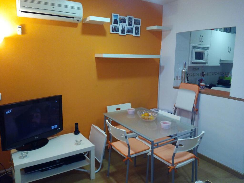 Bahia De Huelin Apartment Málaga